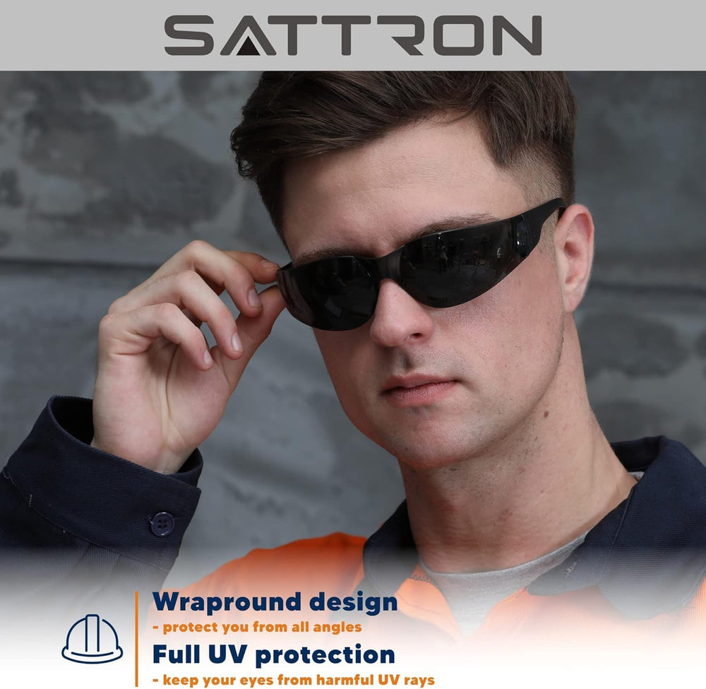SATTRON gafas en uso por obrero en construcción ofreciendo seguridad