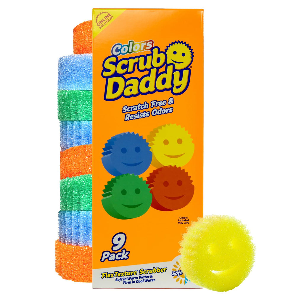 Scrub Daddy frontal del empaque mostrando las 9 esponjas y sus colores, práctico para reposición