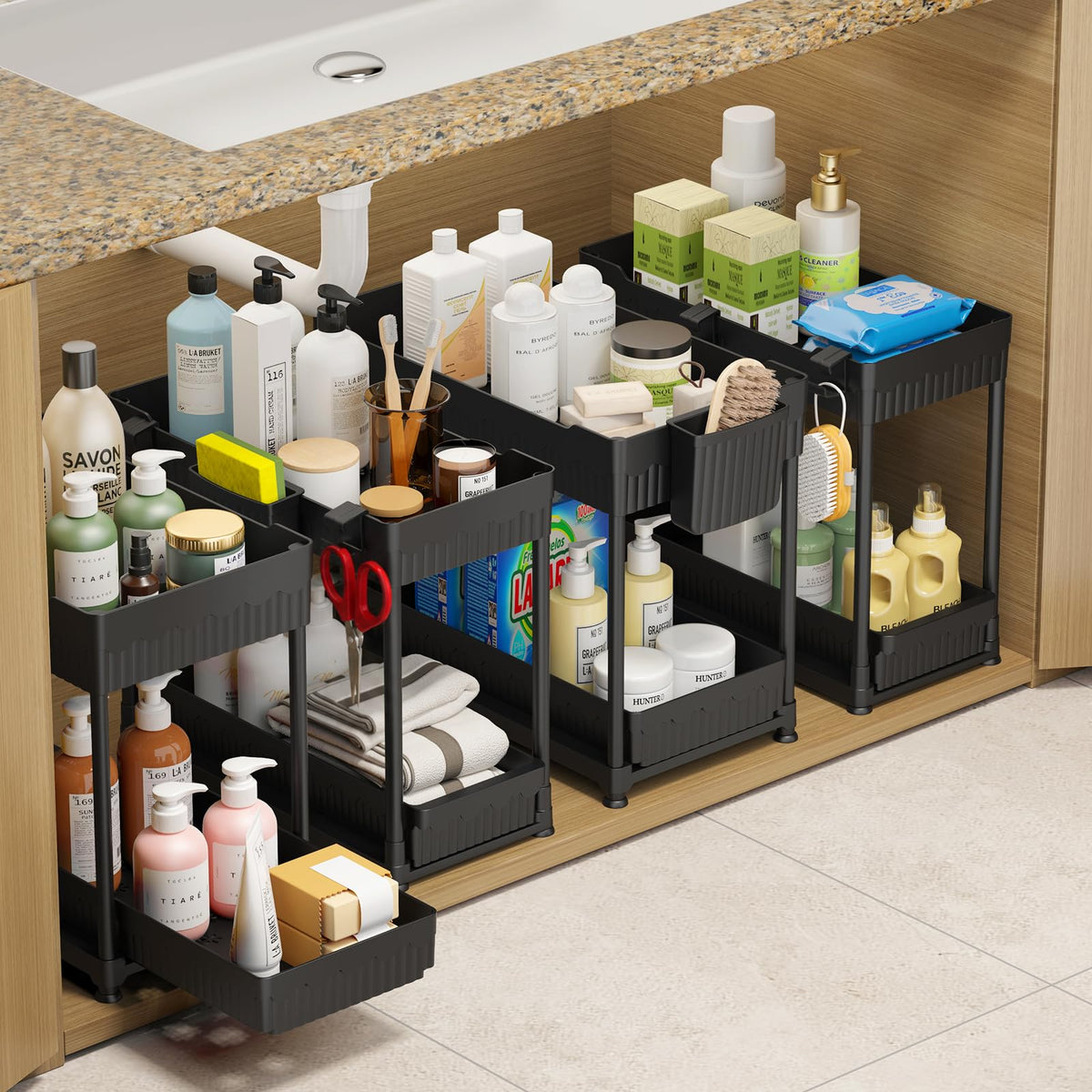 Sevenblue vista frontal del organizador, maximiza almacenamiento bajo fregadero