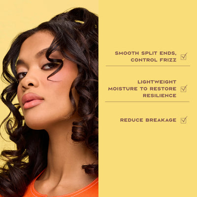 Shea Moisture botella junto a objeto para comparar tamaño y capacidad