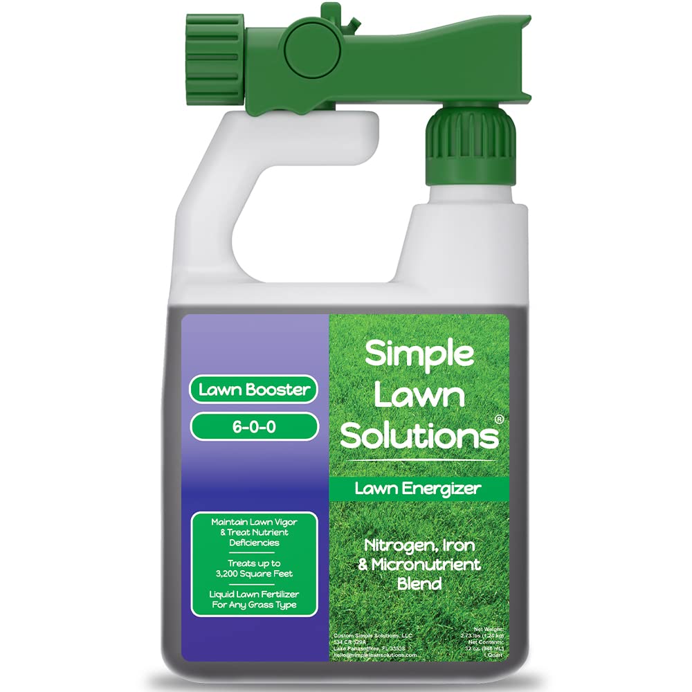 Simple Lawn Solutions botella frente mostrando etiqueta y beneficio visual