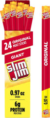 Slim Jim empaque frontal mostrando caja de 24 unidades y facilidad de almacenamiento