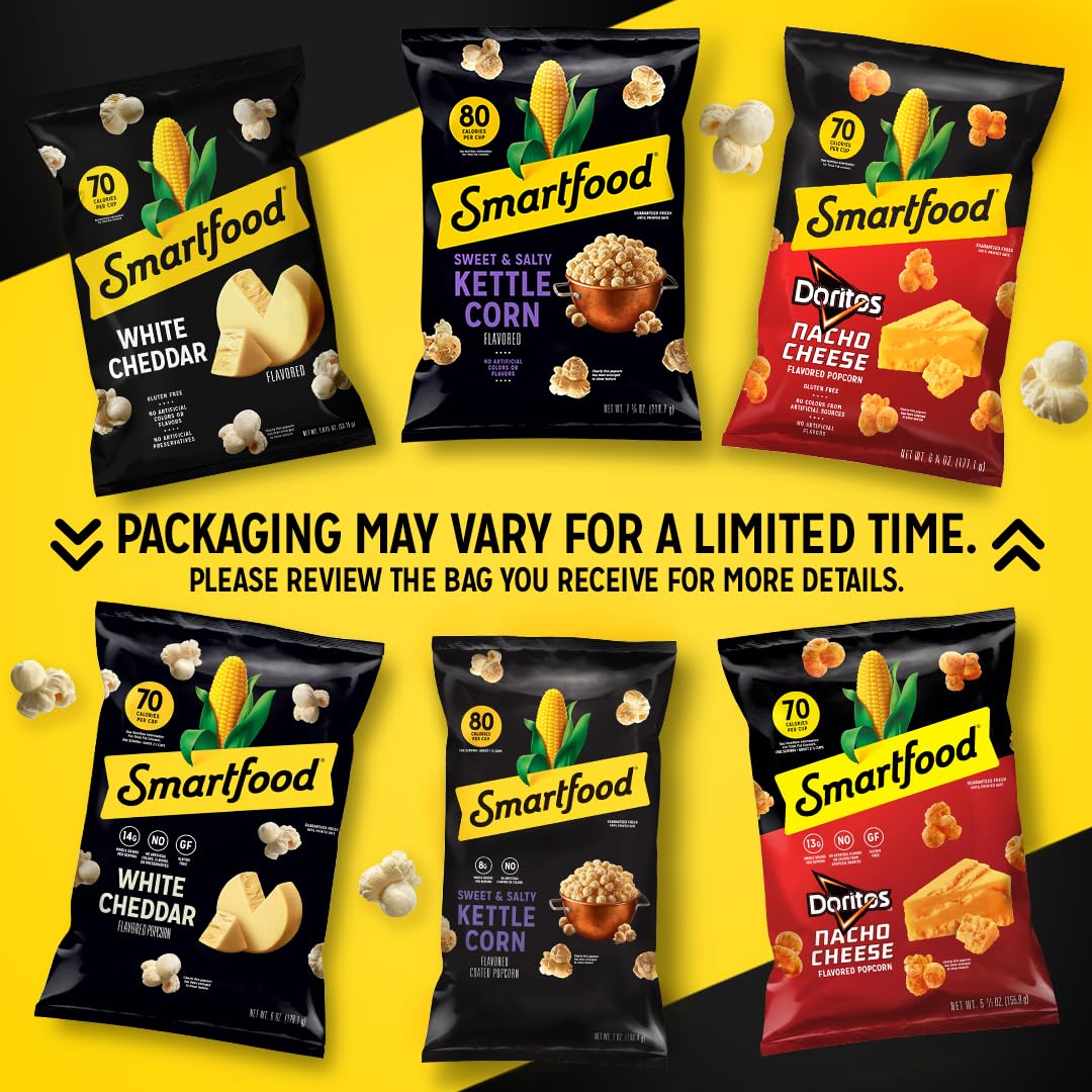 Smartfood close-up of white cheddar coating illustrating real cheese flavor