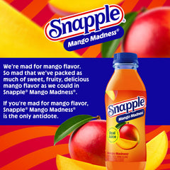 Snapple vertido en vaso mostrando color y textura refrescante