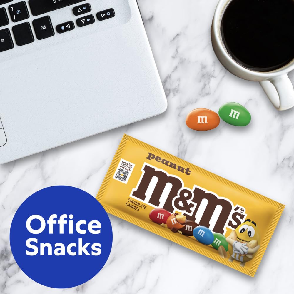 SNICKERS mezcla de barras mostrando nougat, cacahuete y caramelo