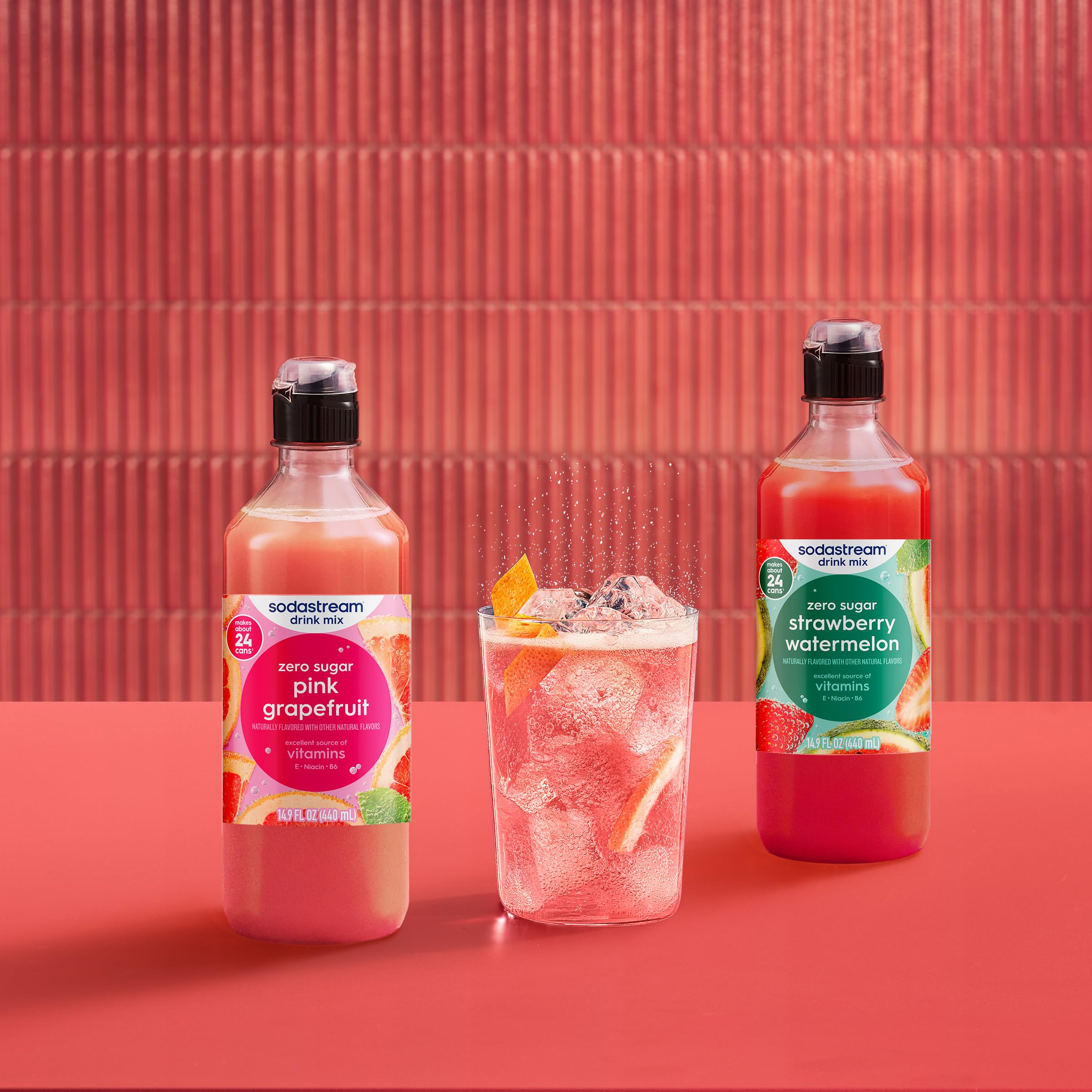 SodaStream en cocina moderna preparado para servir a invitados