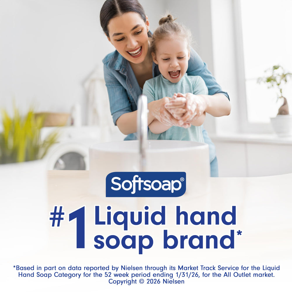 Softsoap botella sobre lavabo de cocina demostrando uso diario
