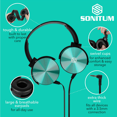Sonitum auriculares en uso por estudiante con tablet, ideal para aprendizaje remoto