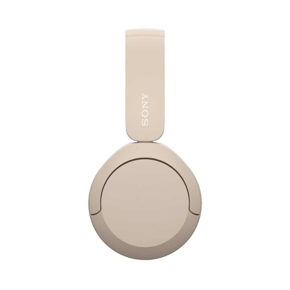Sony WH-CH520 enfoque en puerto USB-C para carga rápida y fácil