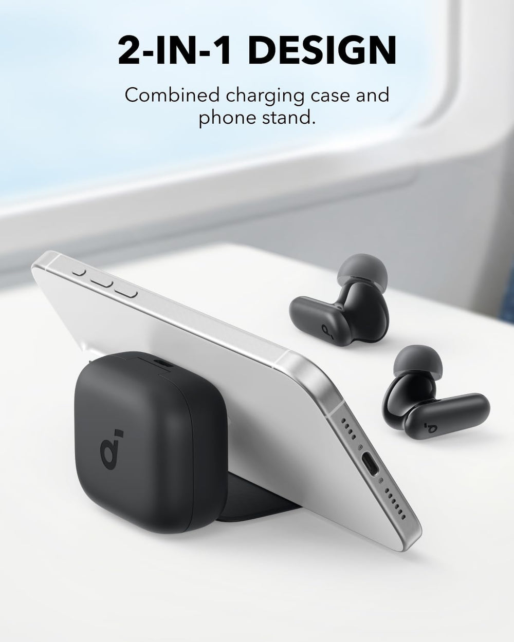 Funda Soundcore P30i desplegada como soporte para ver vídeos sin manos