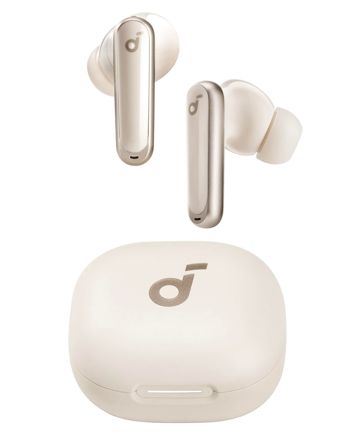 Soundcore P40i estuche abierto mostrando carga y portabilidad