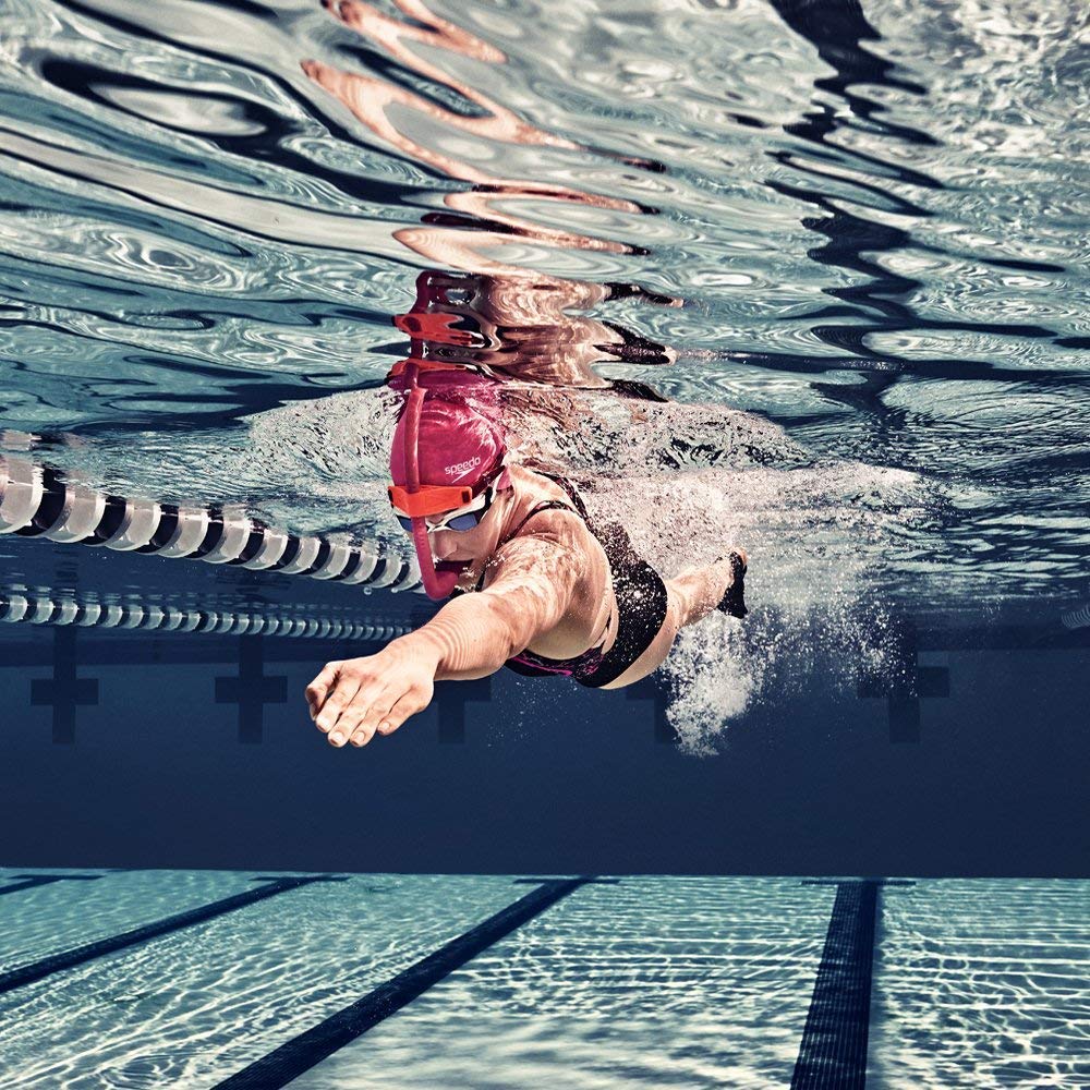 Speedo combinado con gorro de natación para entrenamiento profesional