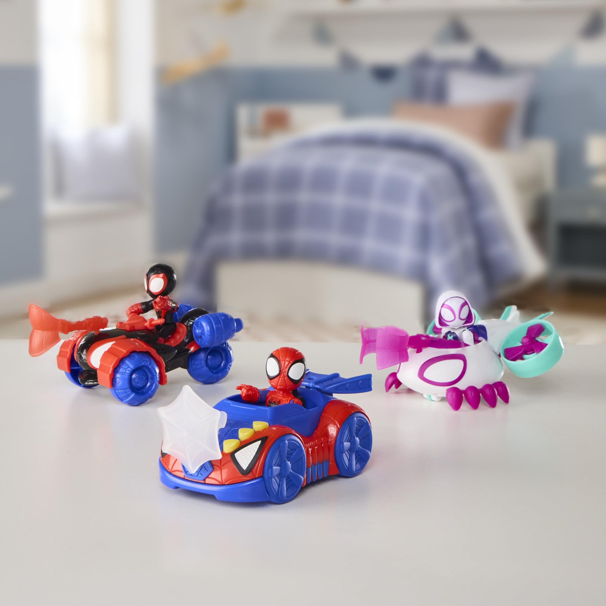Spidey and his Amazing Friends escena infantil ambientada, inspira narración y cooperación