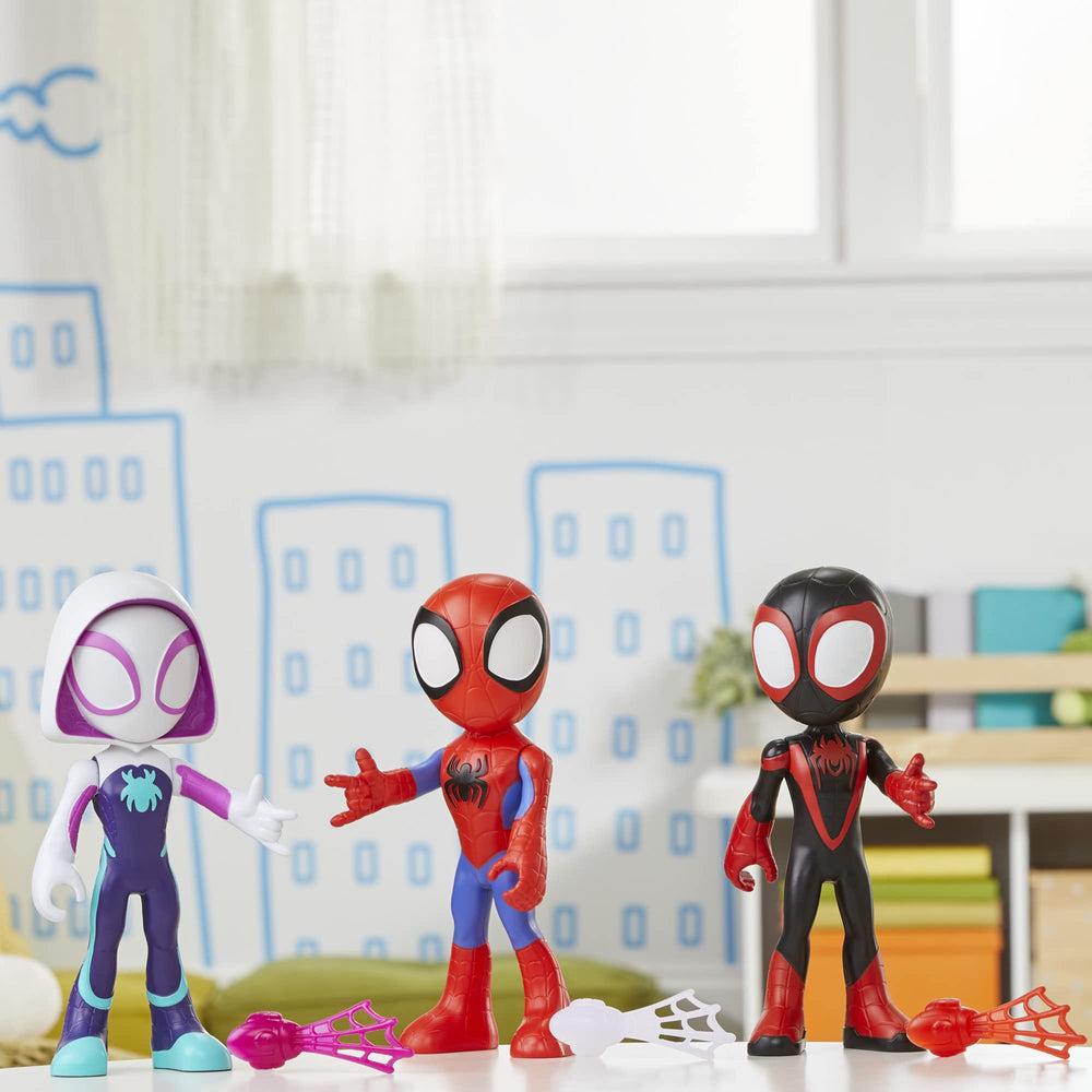 Spidey and his Amazing Friends escena ambientada con niños jugando destacando diversión colectiva