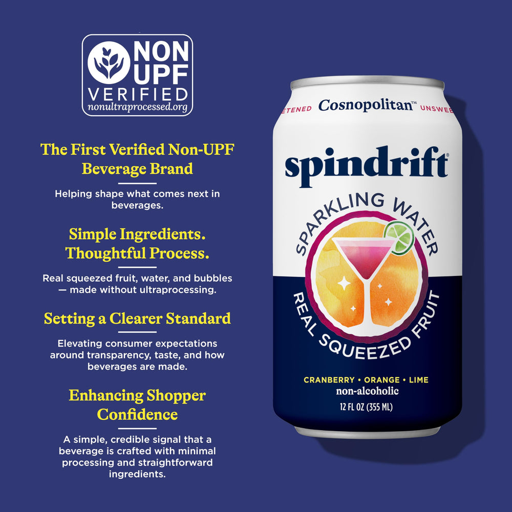 Spindrift lata en mano demostrando tamaño práctico