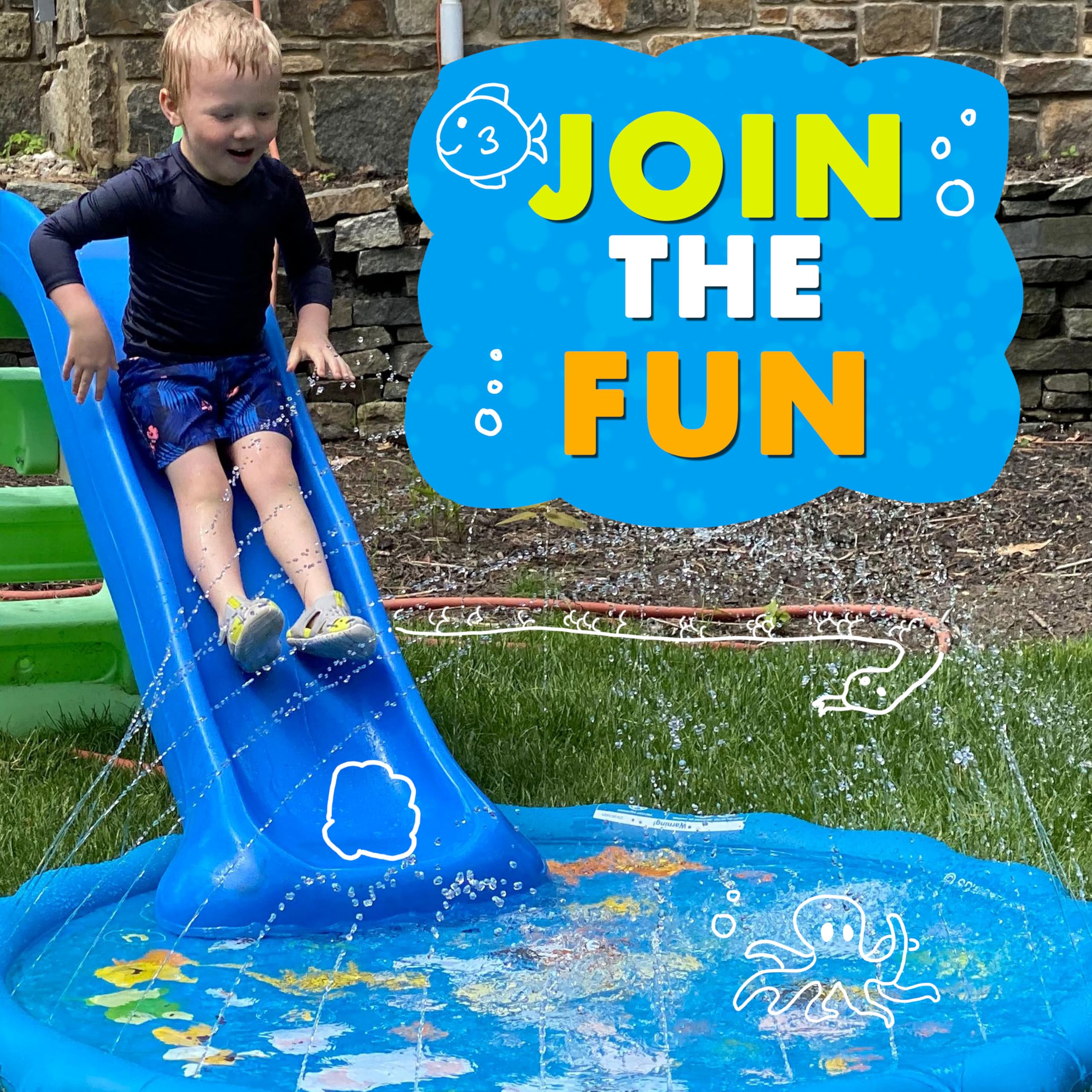 SplashEZ aspersor activado refrescando a niños y promoviendo juego sensorial seguro