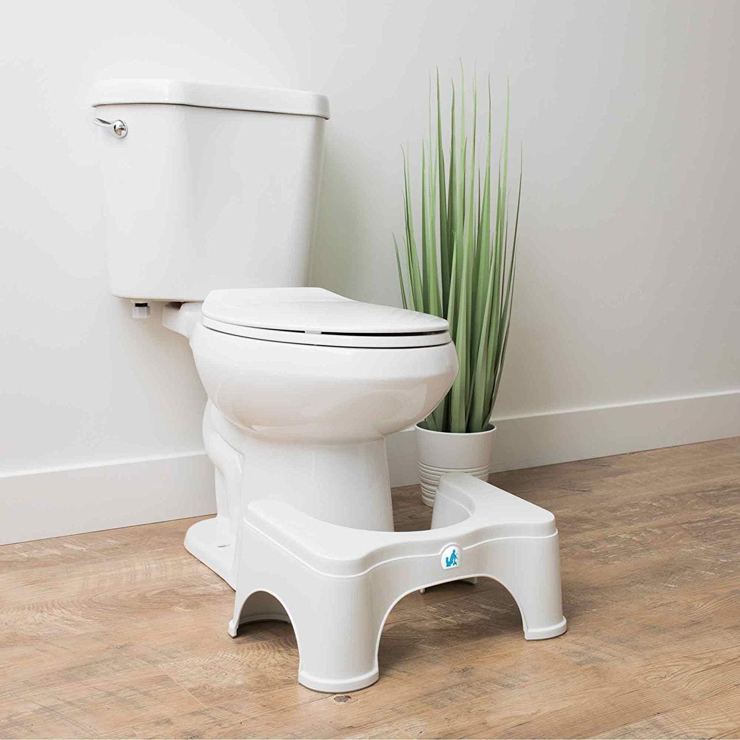 Squatty Potty detalle de textura antideslizante que aporta estabilidad y seguridad
