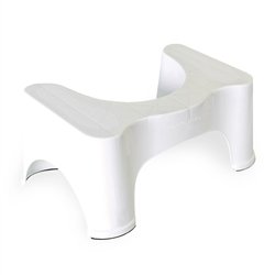 Comparación de tamaño Squatty Potty con inodoro estándar para referencia