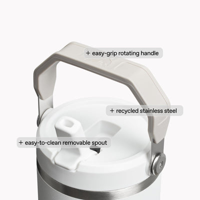 STANLEY detalle de acero reciclado 18/8 que garantiza durabilidad