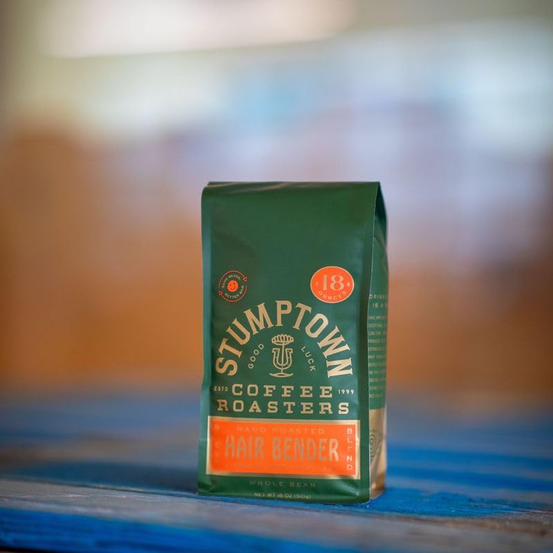 Stumptown Hair Bender granos en primer plano resaltando frescura y aroma