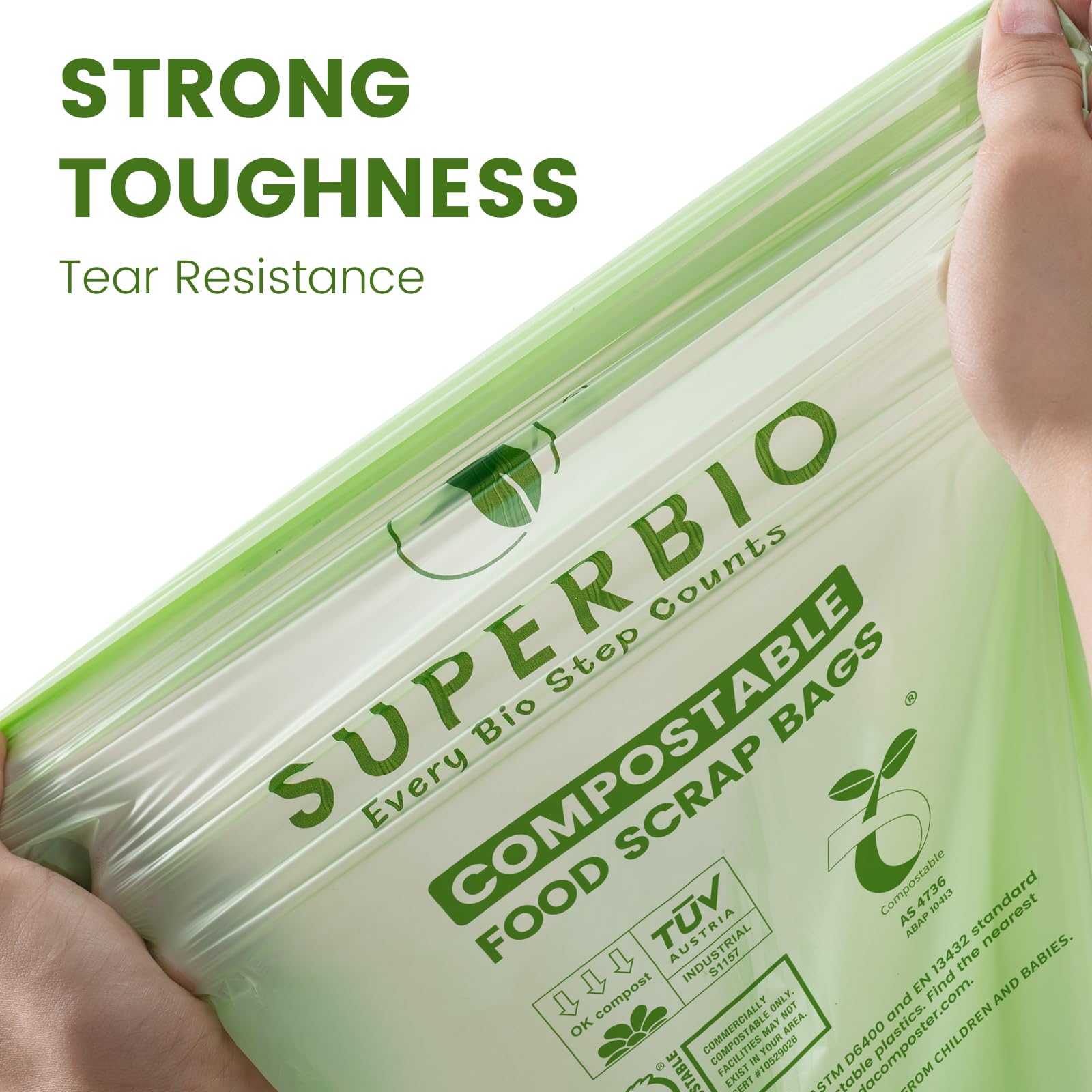 superbio bolsa en uso en cocina sosteniendo residuos orgánicos sin romperse
