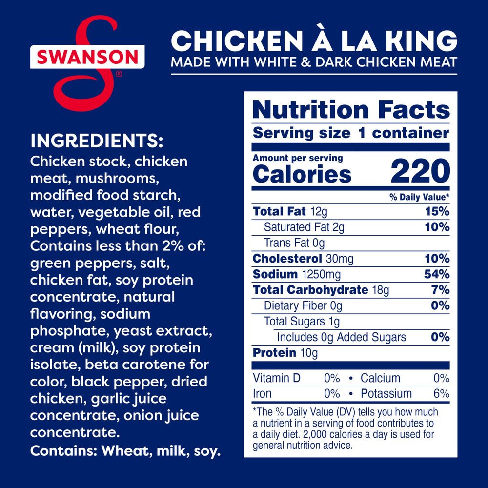 Swanson S primer plano de trozos de pollo y salsa cremosa con textura apetecible