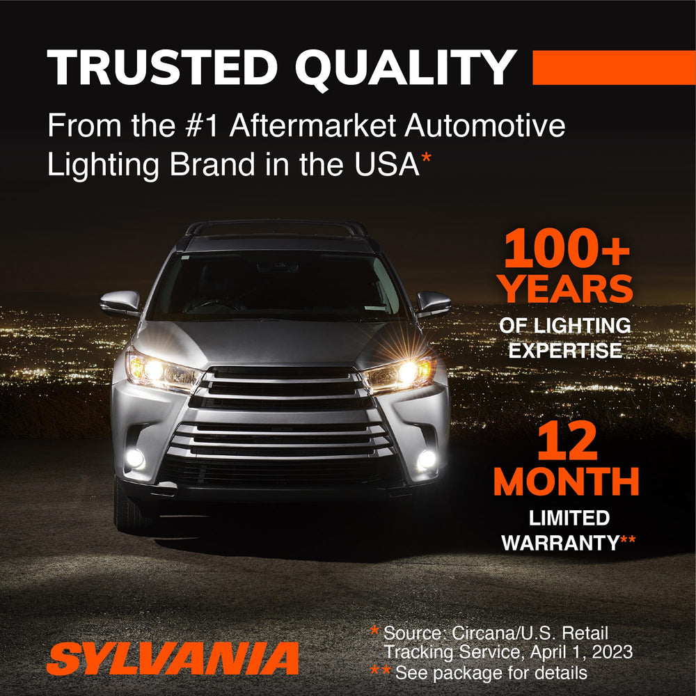 SYLVANIA producto usado en taller automotriz enseñando reemplazo y ajuste profesional