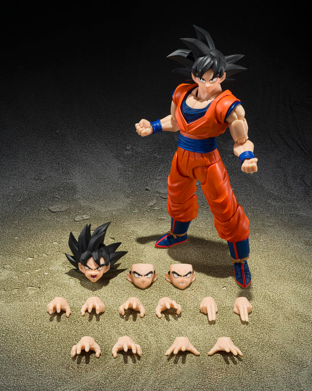Manos intercambiables TAMASHII NATIONS que amplían opciones de poses de combate