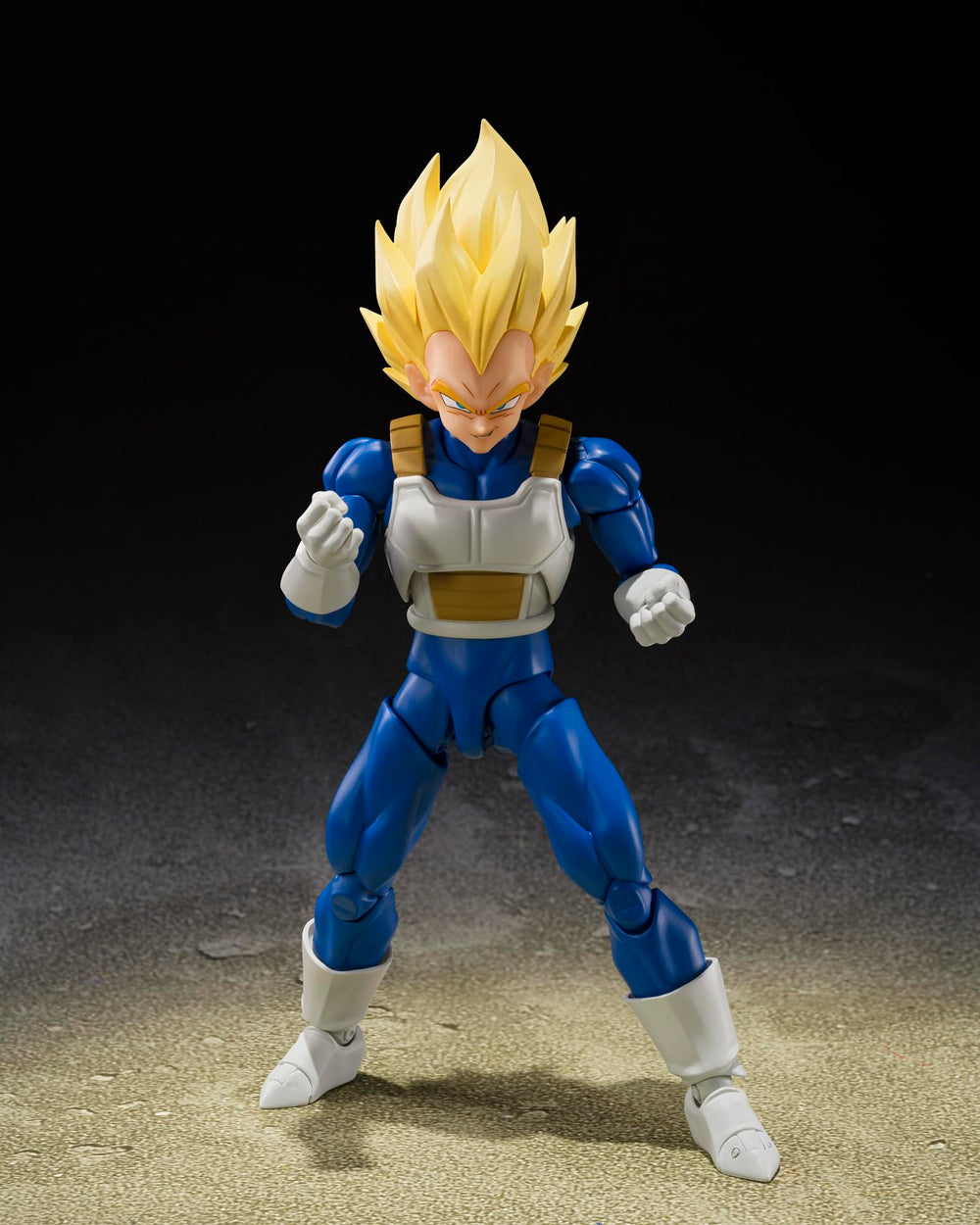TAMASHII NATIONS Vegeta close-up rostro con expresión intercambiable y dinamismo