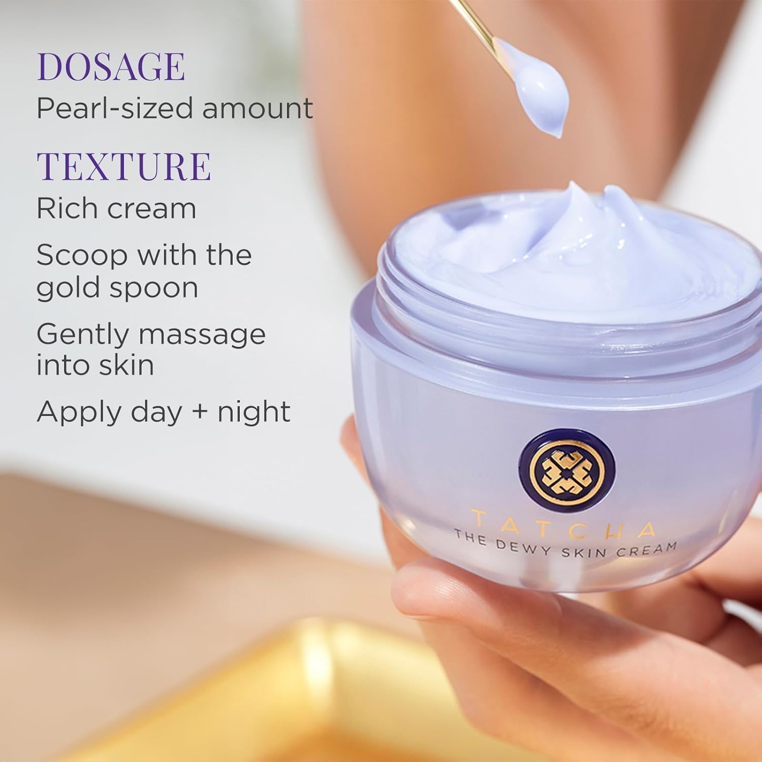TATCHA crema sobre tocador en rutina diaria para piel nutrida y luminosa