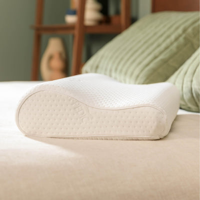 Tempur-Pedic front packaging of TEMPUR-Ergo Neck Pillow showing product benefit of reliable support