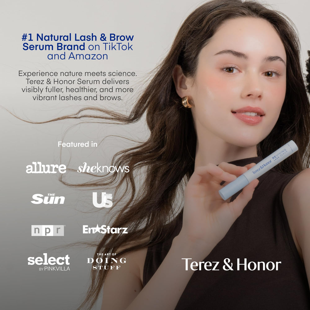 TEREZ & HONOR suero en un ambiente de baño mostrando integración en rutina