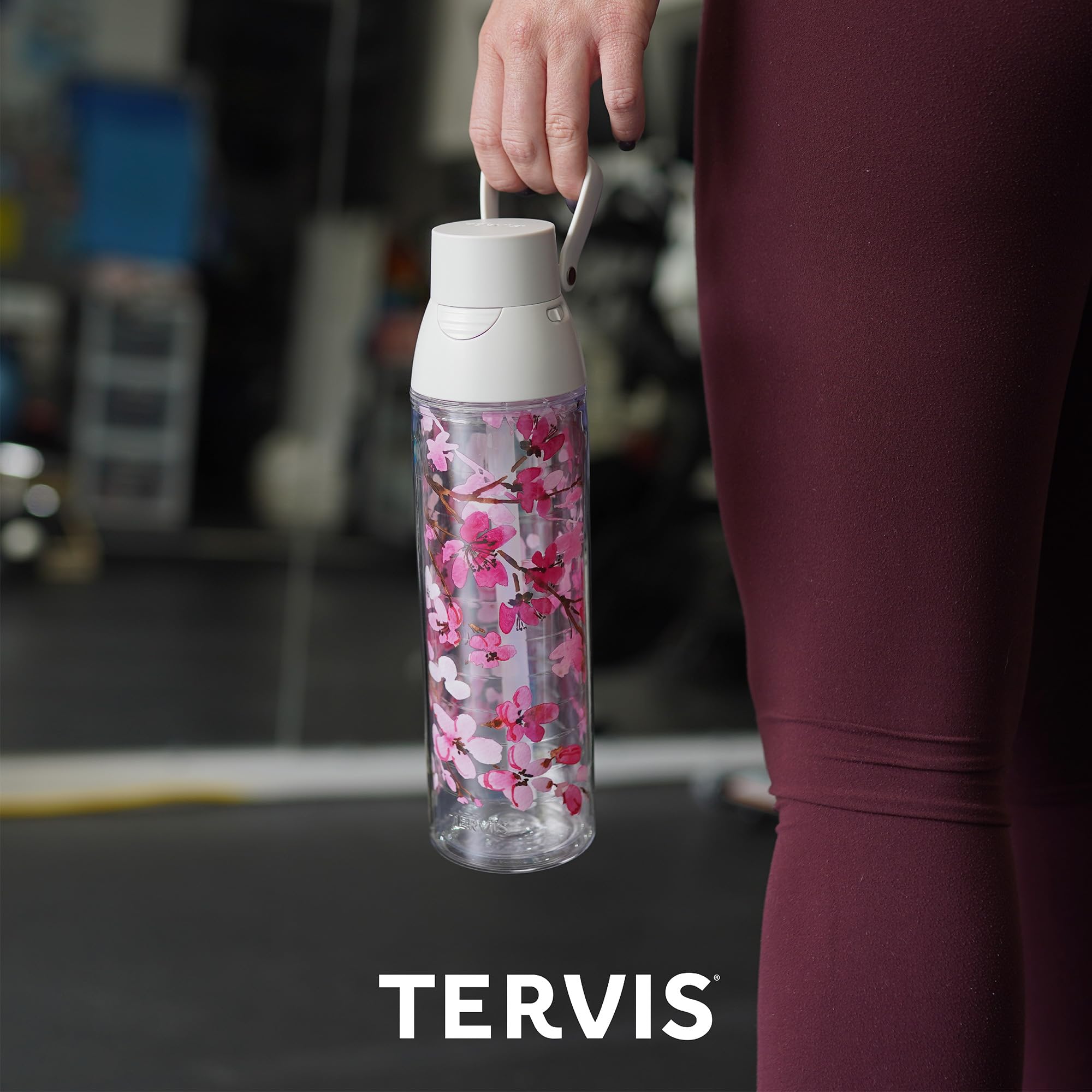 Tervis close-up of Tritan texture showing shatter-resistant lightweight material