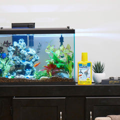 Tetra AquaSafe Plus detalle de la tapa medidora, dosificación precisa y rápida