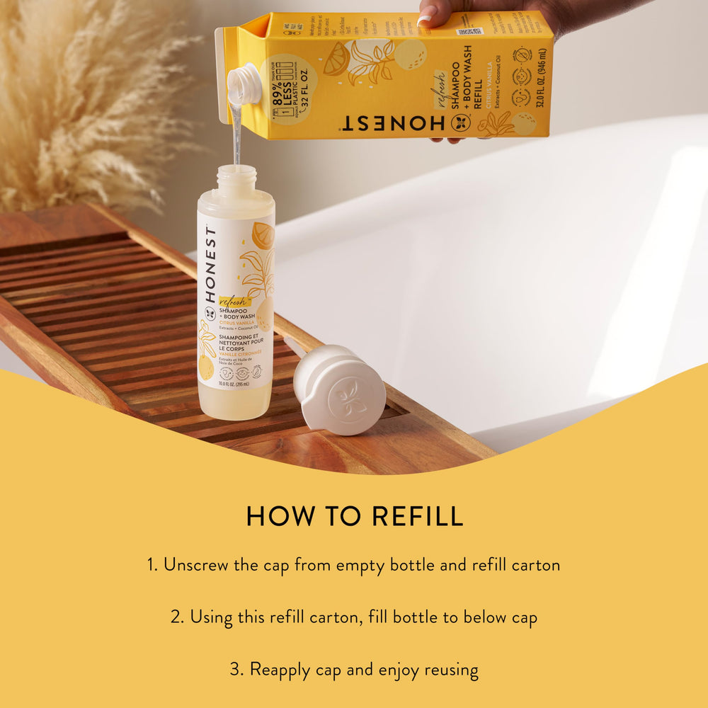 The Honest Company uso familiar en lavabo con niños y adultos felices