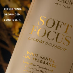 The Laundress etiqueta con ingredientes y fragancia detallada