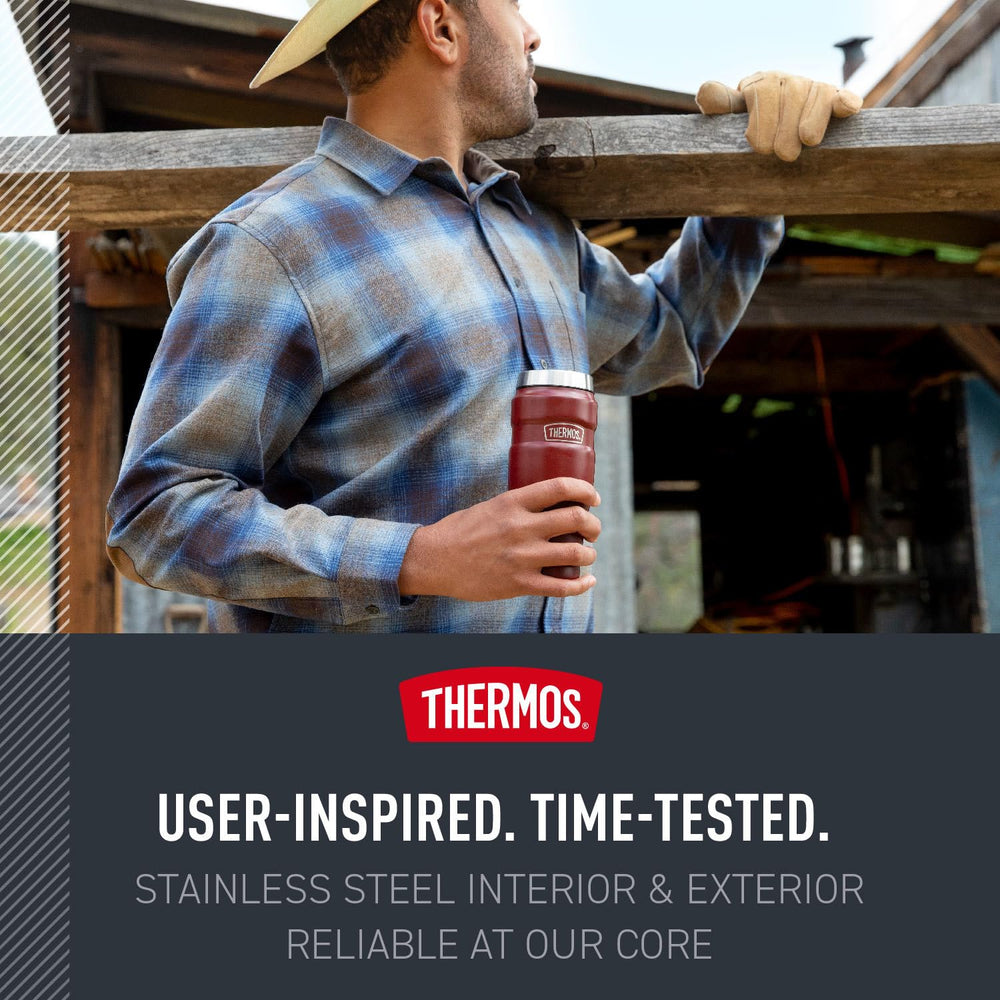 THERMOS tumbler in car cup holder showing secure fit for commuting convenience benefit