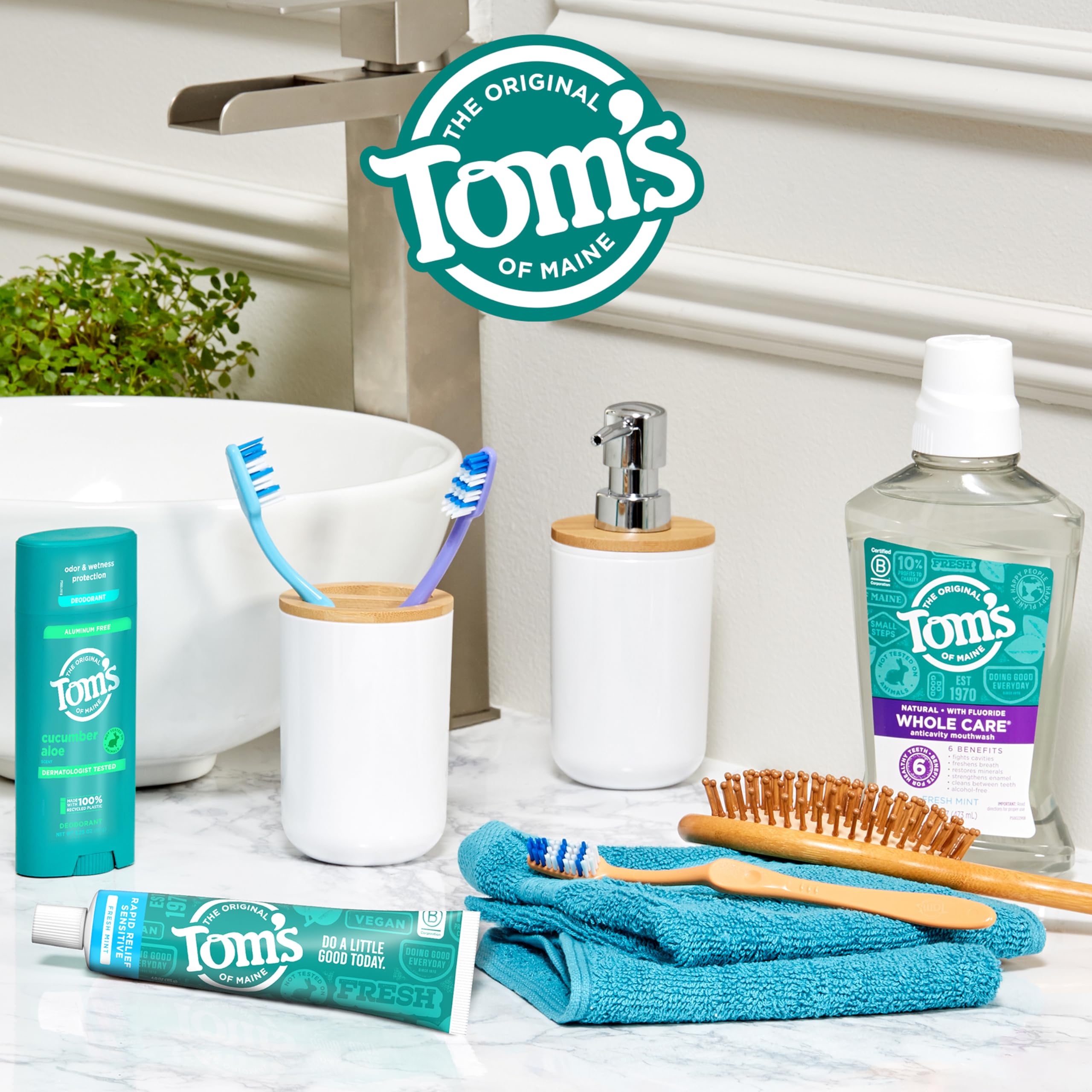Tom's of Maine etiqueta con lista de ingredientes y sin artificiales