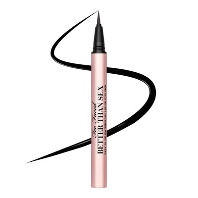 Too Faced envase frontal del delineador mostrando color negro intenso y diseño