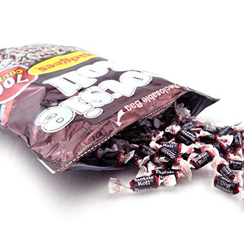 Tootsie Roll comparación de tamaño con moneda, muestra porción práctica