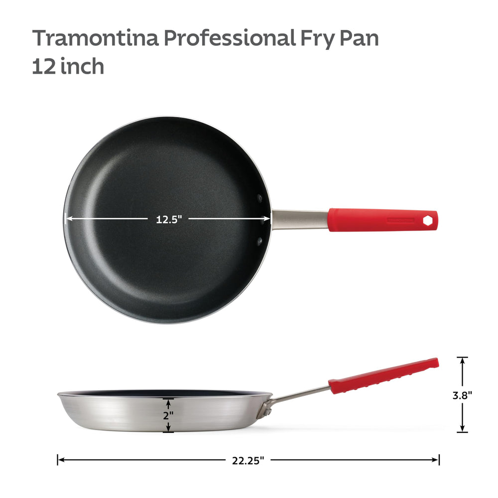 Tramontina sartén en uso sellando carne para dorado uniforme y resultados profesionales