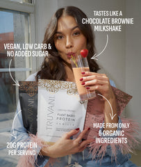 Truvani polvo de proteína textura cercana, mezcla suave y cremosa
