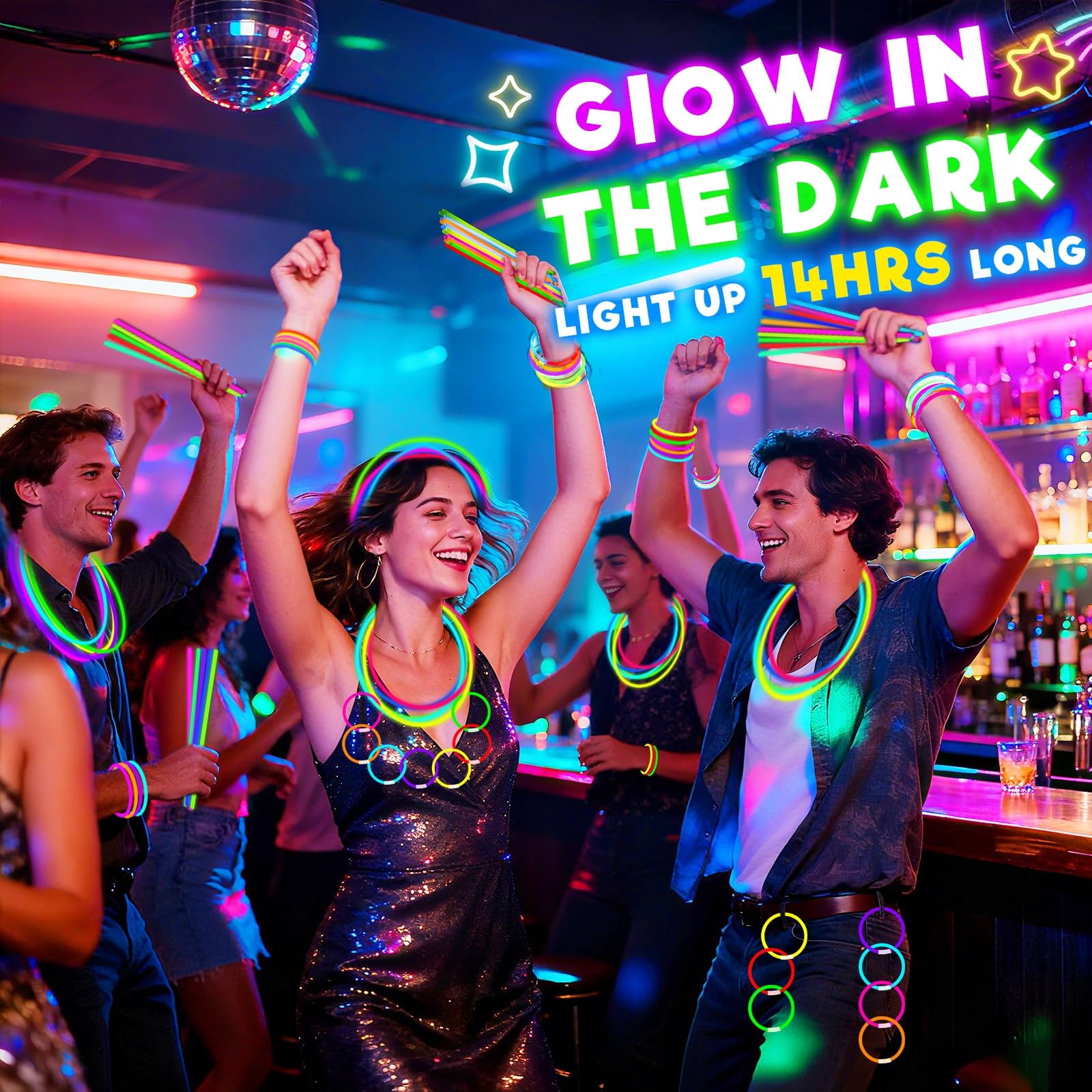 TURNMEON glow sticks en piscina nocturna aportando visibilidad segura