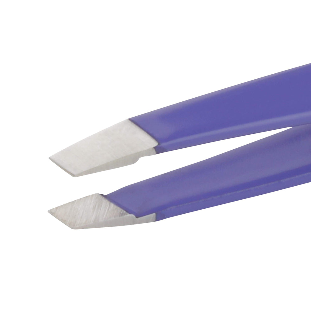 Tweezerman pinza mini en neceser lista para retoques y portabilidad