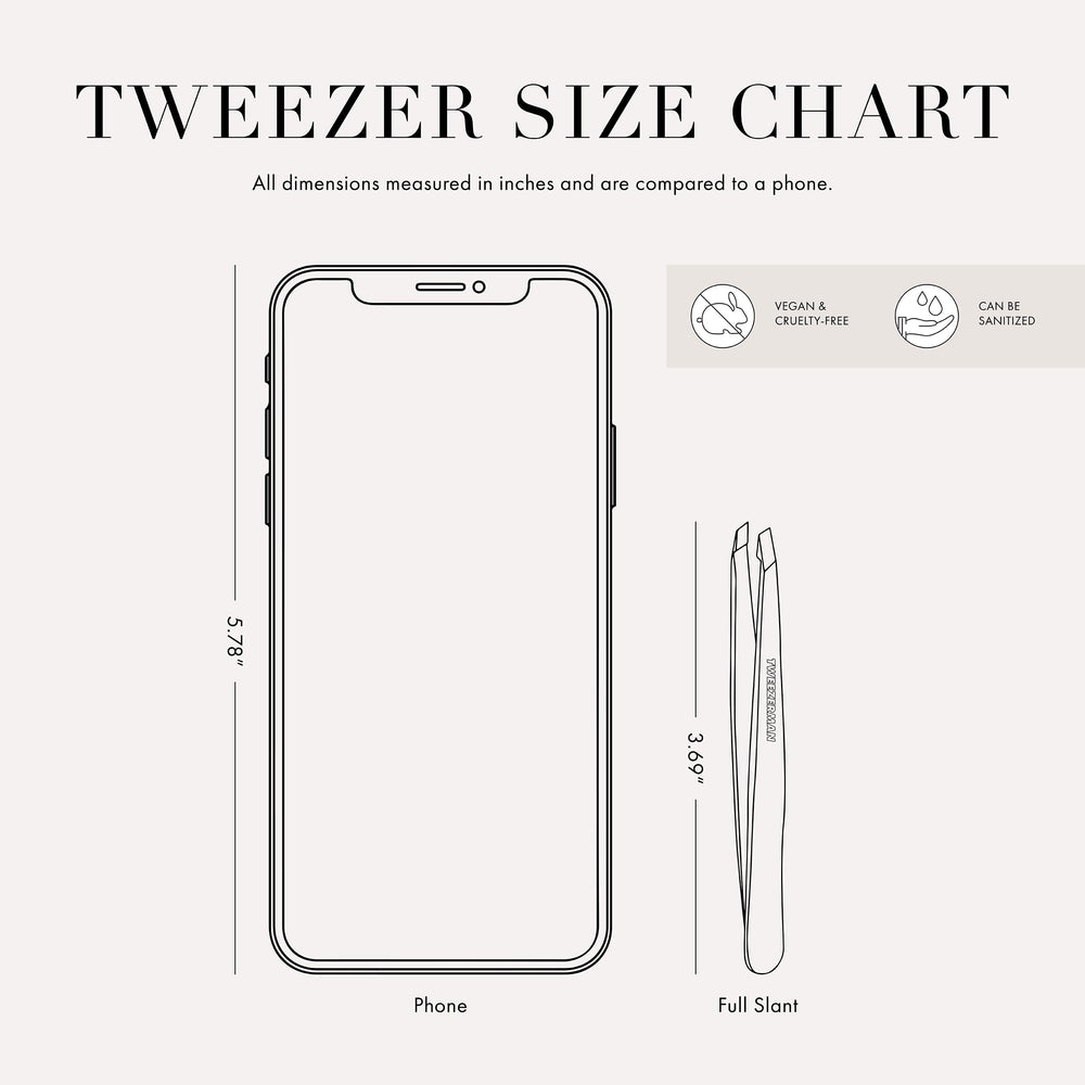Tweezerman primer plano punta inclinada captura vello con precisión