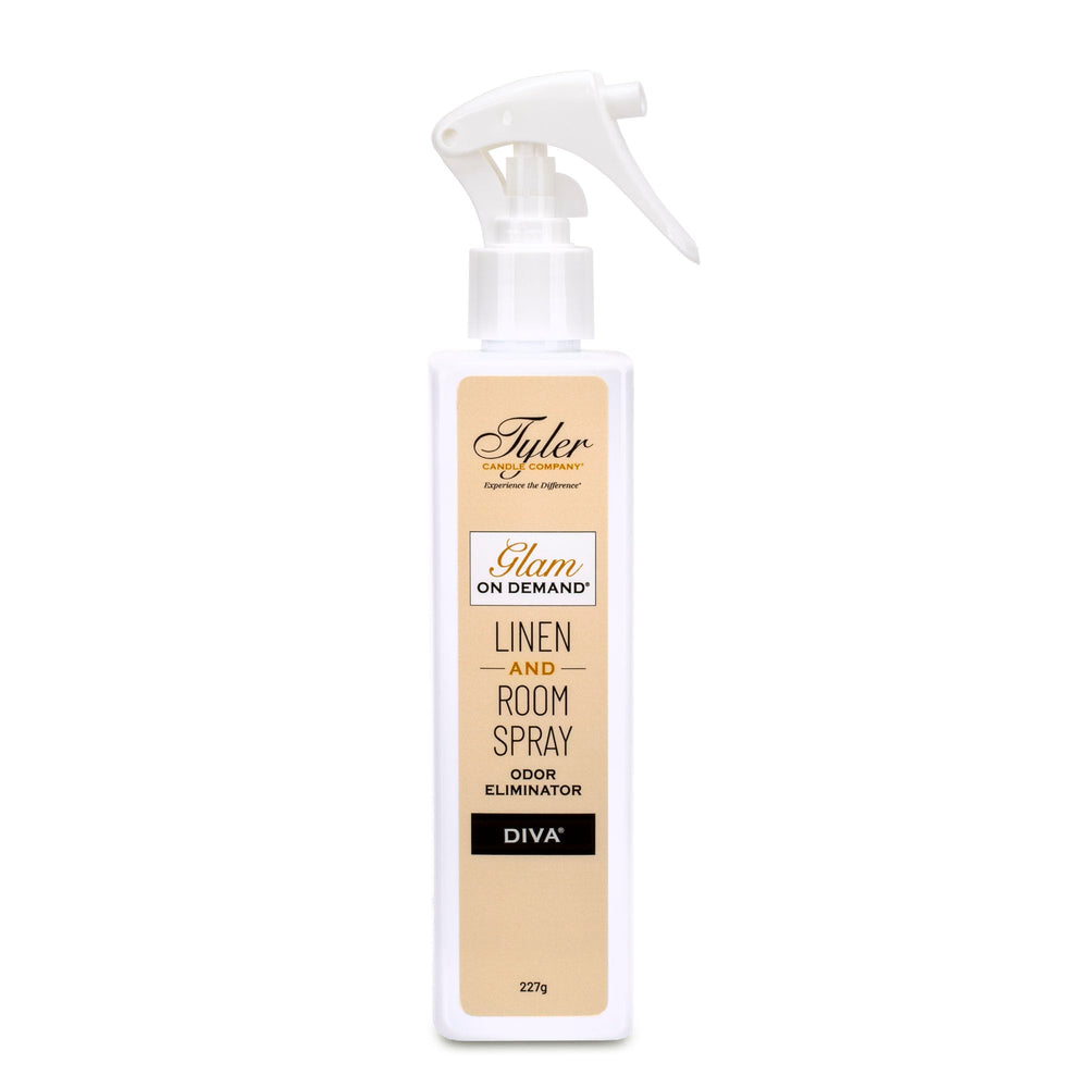 TYLER CANDLE COMPANY detalle del spray Glam On Demand para aromatizar rápido