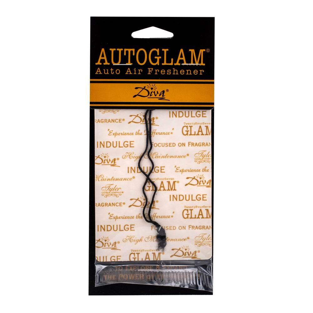 TYLER CANDLE COMPANY textura del Glamorous Wash mostrando consistencia suave