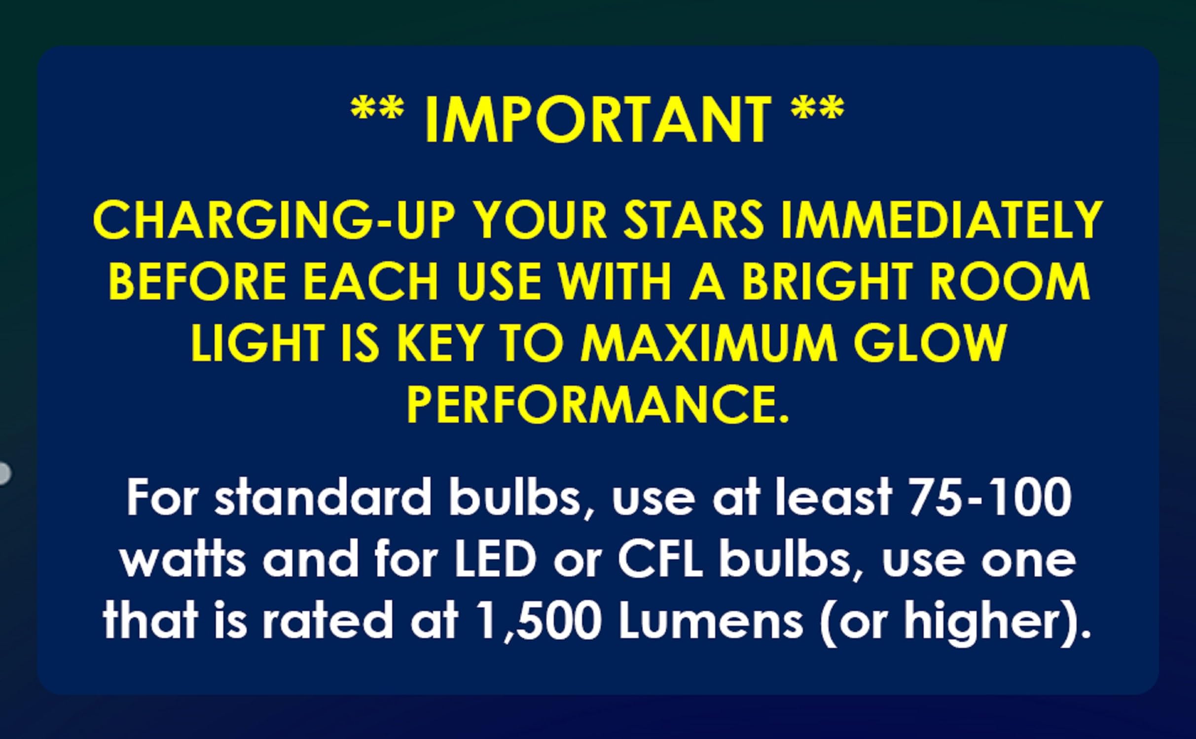 Ultra-Glow Super Stars Narwhal Novelties comparación de tamaño con mano, muestra escala real