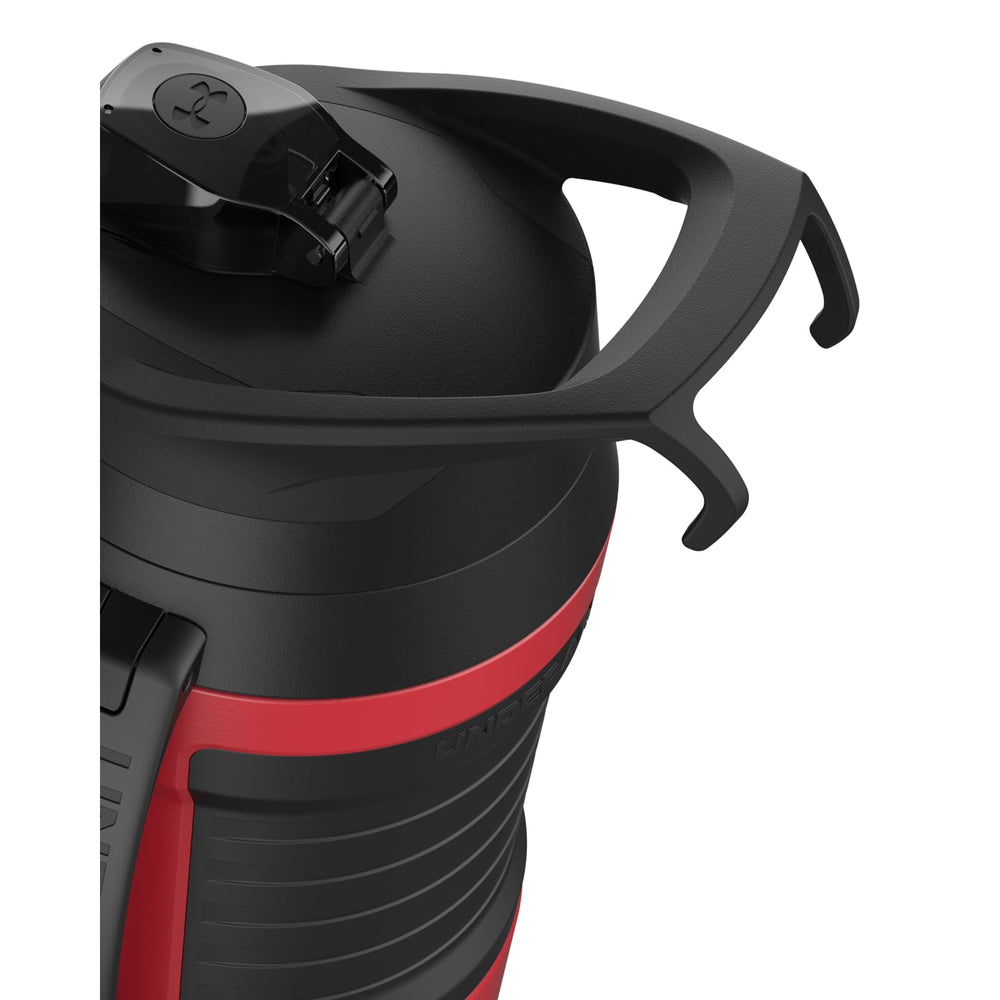 Under Armour gancho para valla integrado que permite colgar la botella en el campo fácilmente