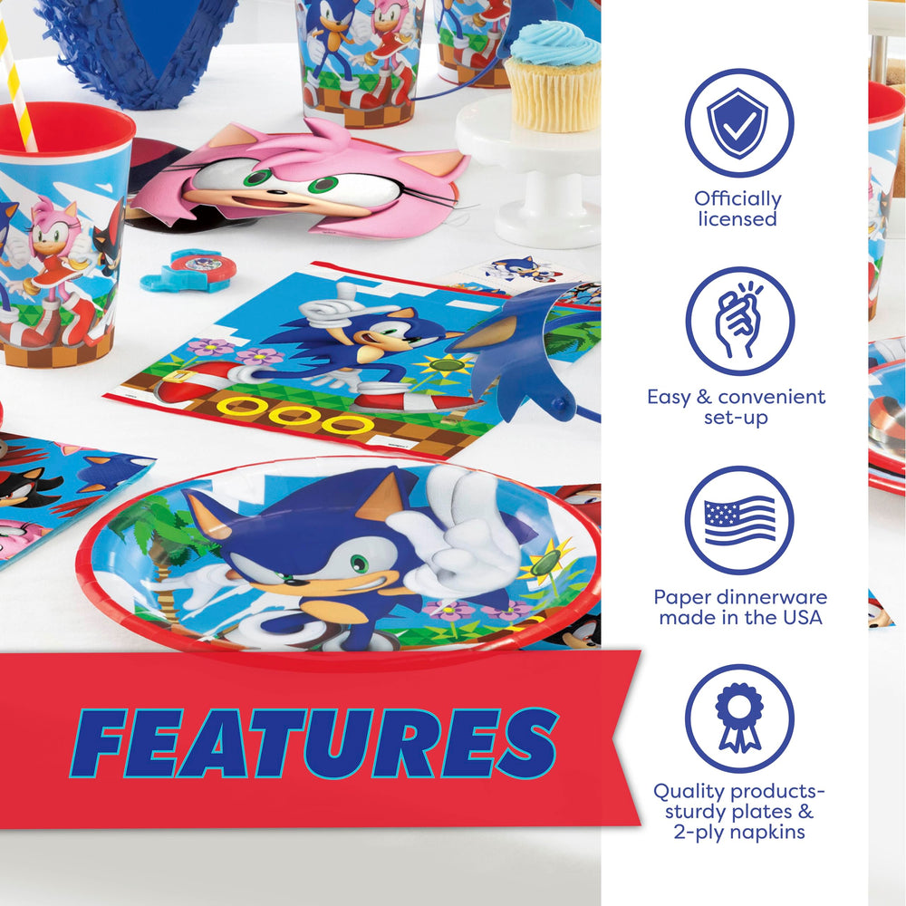 Unique servilletas y mantel plástico listos para proteger la mesa